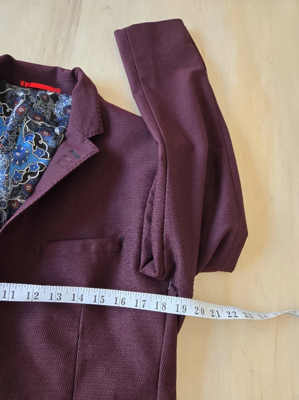 AU NOIR Burgundy Single-Breasted Blazer - damage - Picture 9 of 13